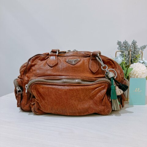 TK2054 Prada普拉達復古單肩包包 Large Washed Leather Top Handle Bag Calfskin Brown x PHW