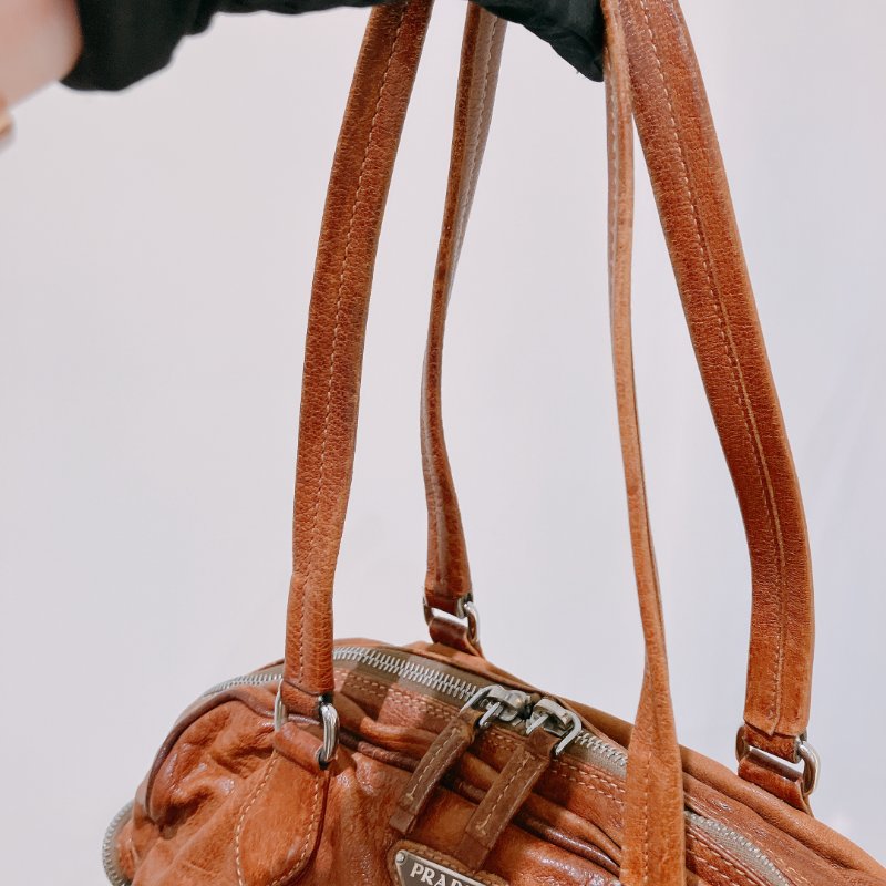 TK2054 Prada普拉達復古單肩包包 Large Washed Leather Top Handle Bag Calfskin Brown x PHW-25