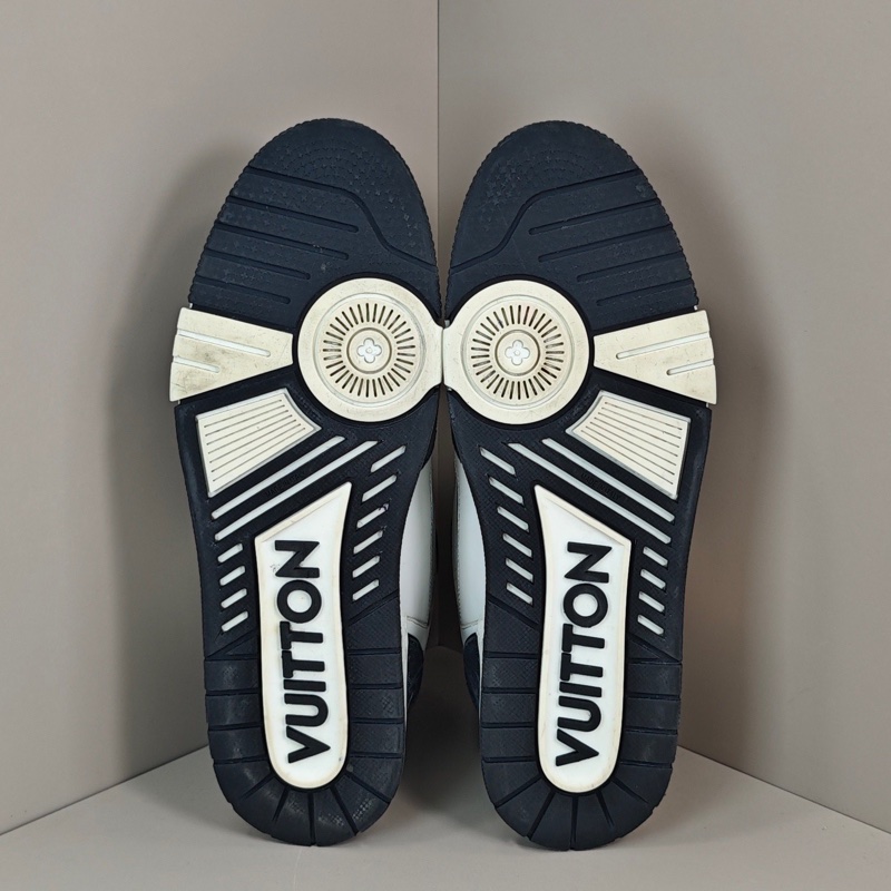 LV 路易威登 Louis Vuitton Trainer魔術貼 黑白熊貓尺碼UK8 42碼-4