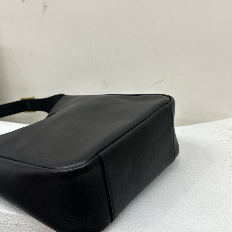 ysl hobo Logo鈎扣開合 Hobo單肩包 small 小號 black 黑色-3