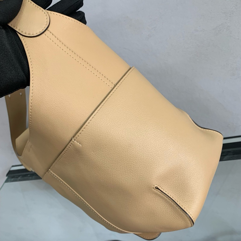 Delvaux德爾沃 水桶包,小號尺寸:22*22,-2