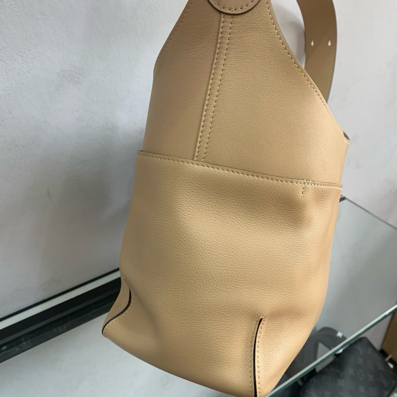 Delvaux德爾沃 水桶包,小號尺寸:22*22,-11