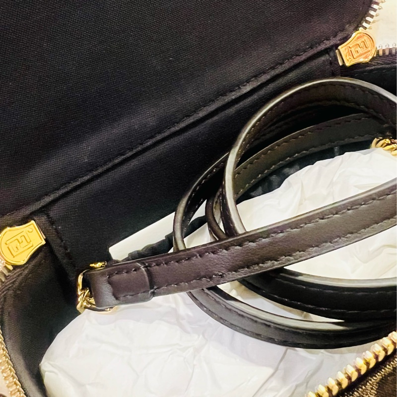 Fendi vanity 老花小盒子#在台現貨#立刻出貨-18
