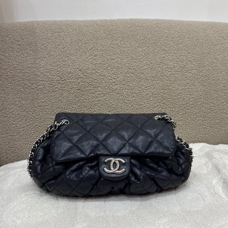 中古 Chanel 香奈兒 黑色 Caviar魚子醬皮革 環繞式鏈條 單肩包-0