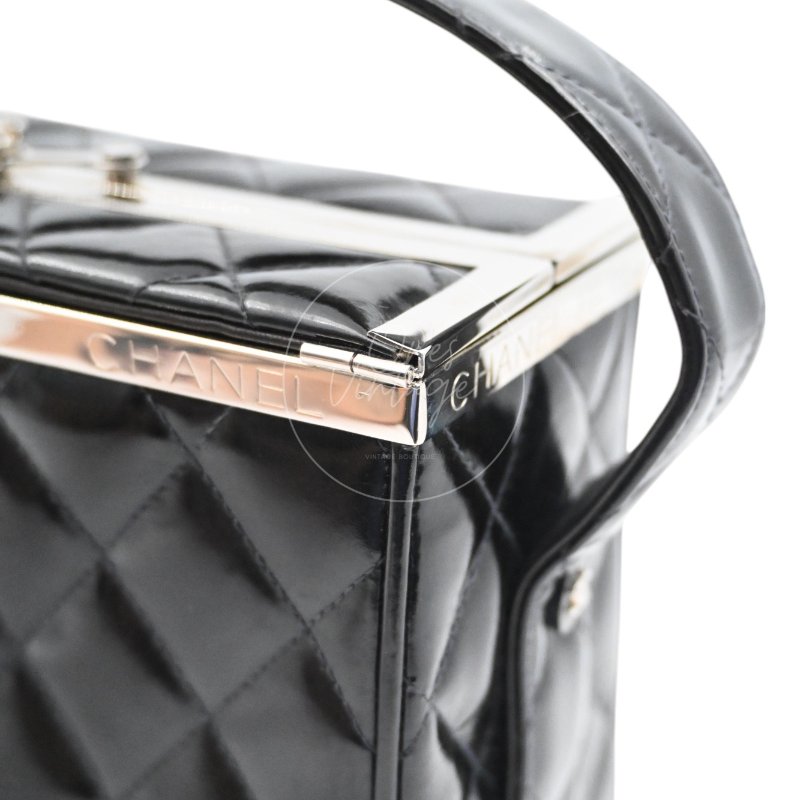 中古 Chanel 香奈兒 復古 黑色漆皮化 妝箱手提包-16