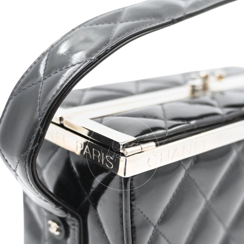中古 Chanel 香奈兒 復古 黑色漆皮化 妝箱手提包-35