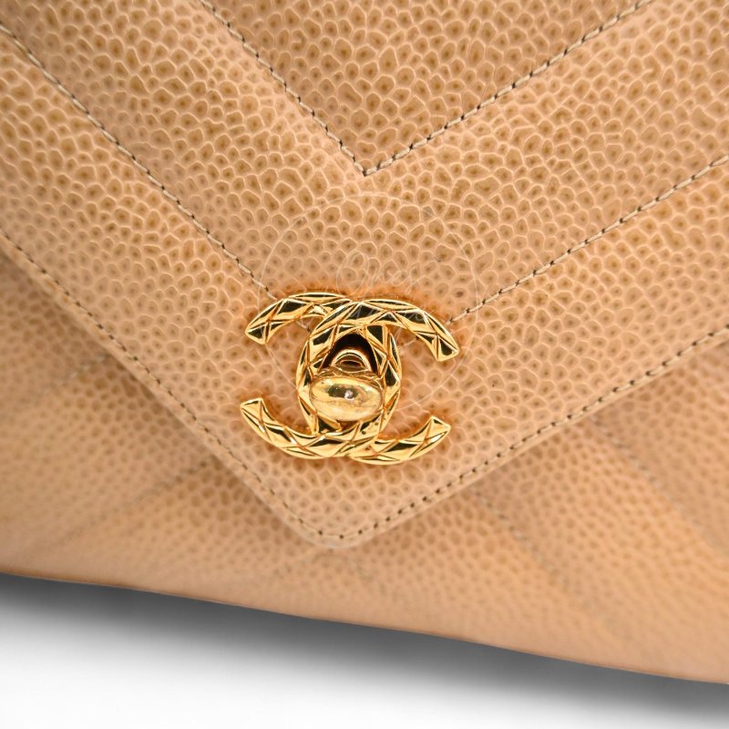 中古 Chanel 香奈兒 米色 荔枝紋/魚子醬皮革 V紋流蘇 迷你相機包-15