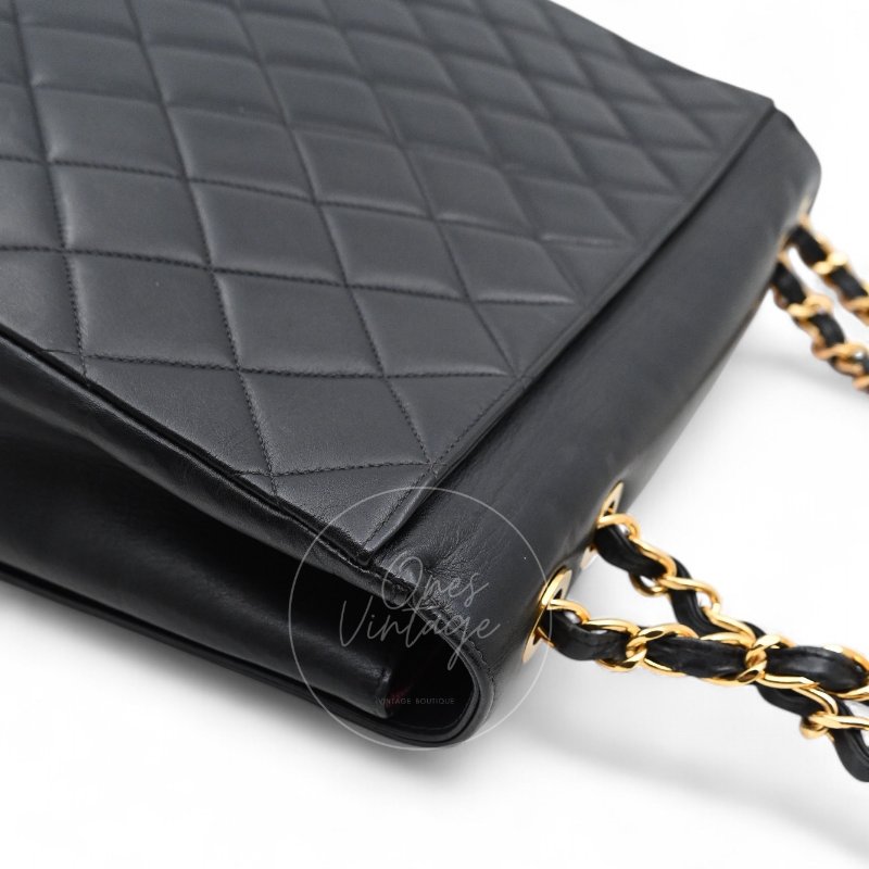 中古 Chanel 香奈兒 復古 Maxi 經典款 CC Logo 黑色小羊皮 直式翻蓋包-29