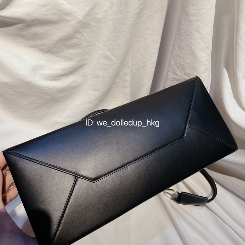 95新 BALENCIAGA 黑金 NANO BAG-6