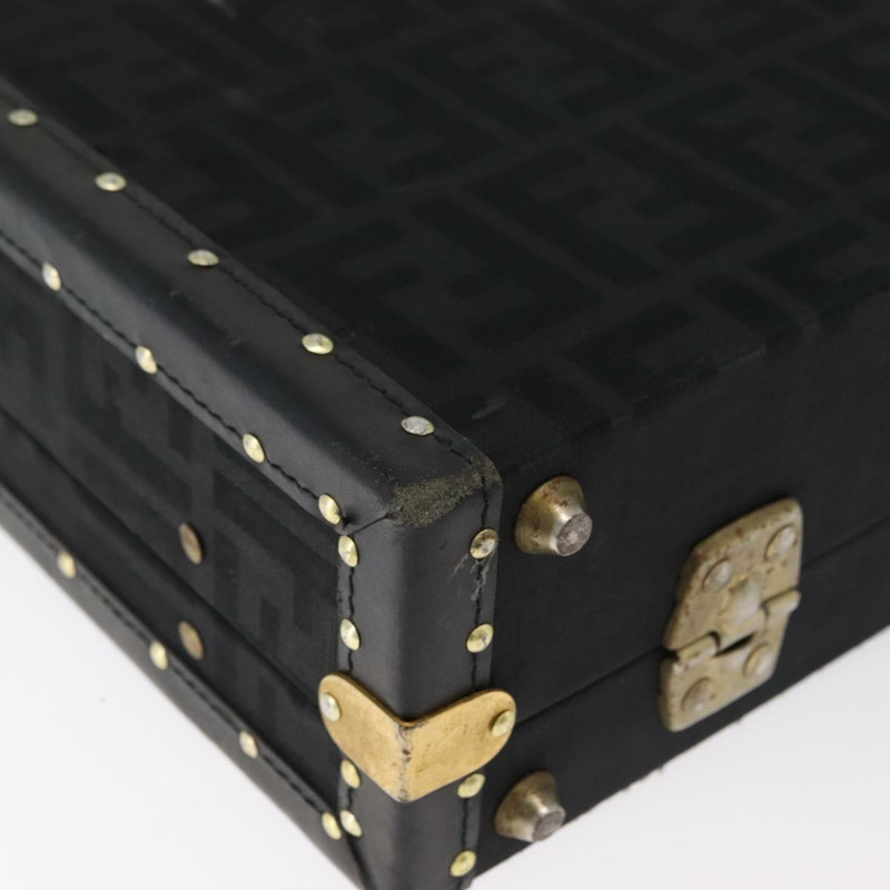【日本直送】FENDI Zucca 帆布旅行箱黑色正品 179960A-15