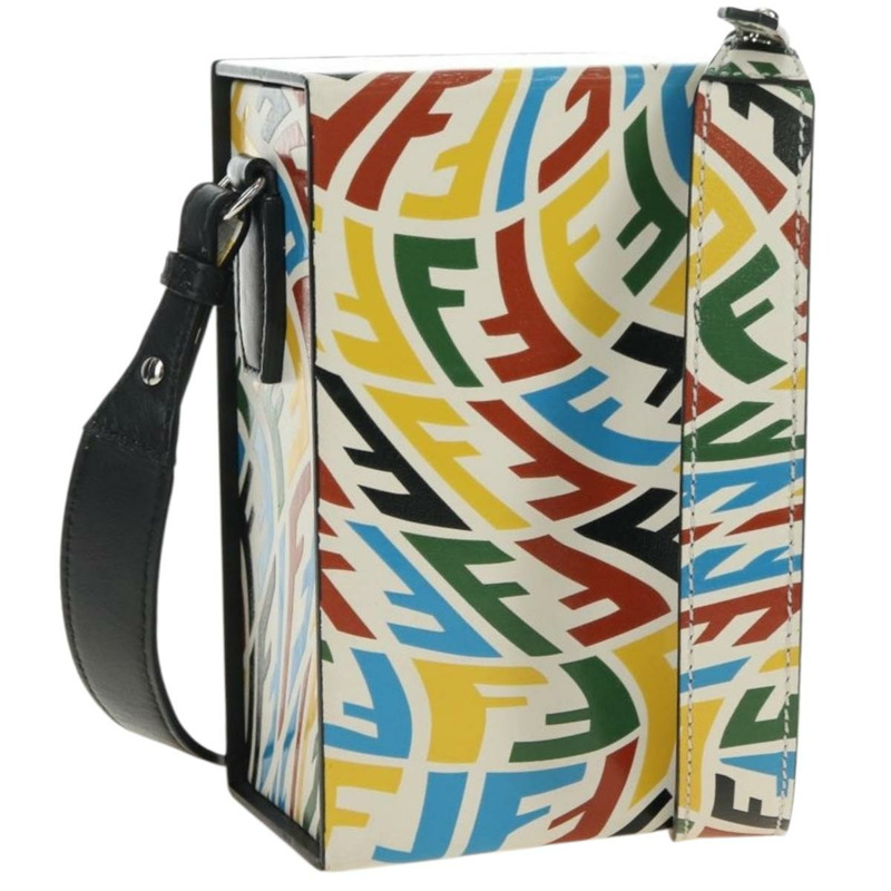 【日本直送】FENDI Zucca帆布Vertigo單肩包 PVC多色銀色 正品 180356M-0