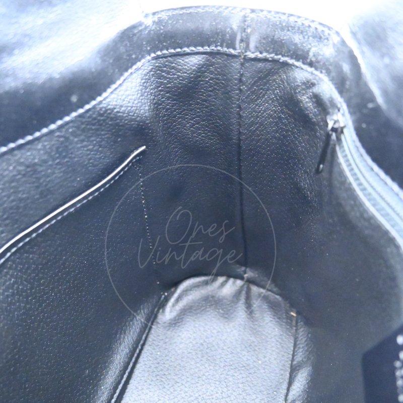 中古 Celine 賽琳 復古黑色 Macadam經典老花圖案 壓紋拉鍊 Hobo 包-13