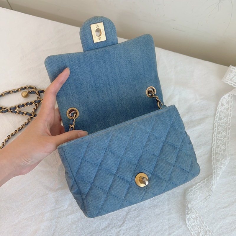 ෆ Chanel 牛仔金球方胖🈶購證-17