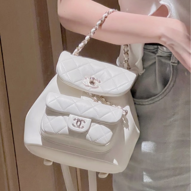 ෆ Chanel Duma 白色後背小號🤍🈶購證-5
