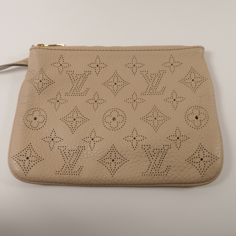 LOUIS VUITTON Mahina Selene MM-8