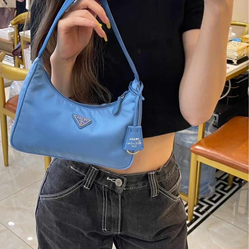 Prada hobo-4