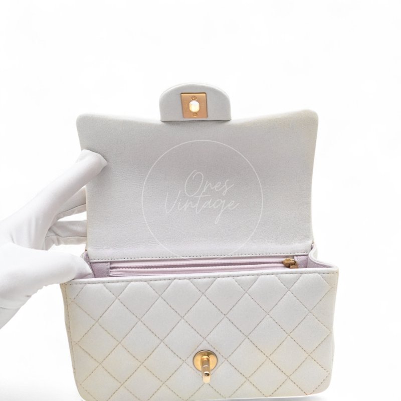 中古 Chanel 香奈兒 Classic Flap系列 珍珠色 荔枝紋/魚子醬紋路 方胖子 小包附提把 手把-24