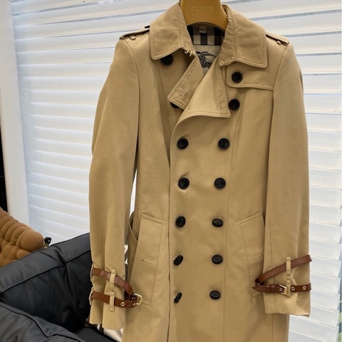Burberry 博柏利 双排扣风衣
