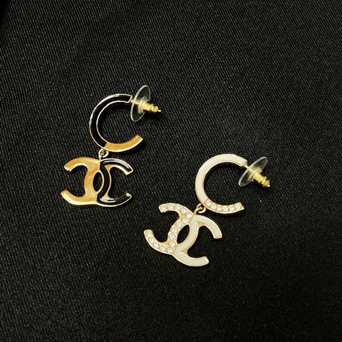 莉亞精品♡Chanel 琺瑯半鑽吊墜耳環 二手