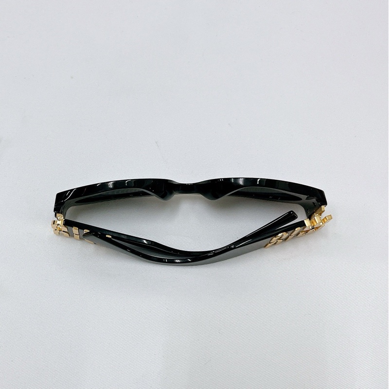 莉亞精品♡MIU MIU 11W 墨鏡 二手-10