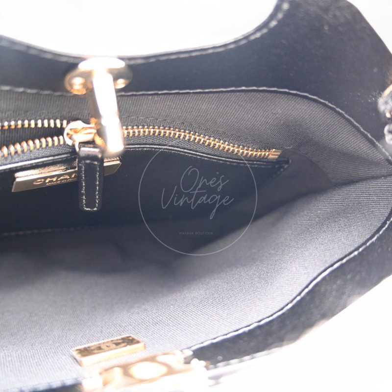 中古 CHANEL 香奈兒 31Bag 金扣鏈帶肩背袋 Mini 22cm 牛皮皮革 黑色 晶片開 金扣 菱格紋-26