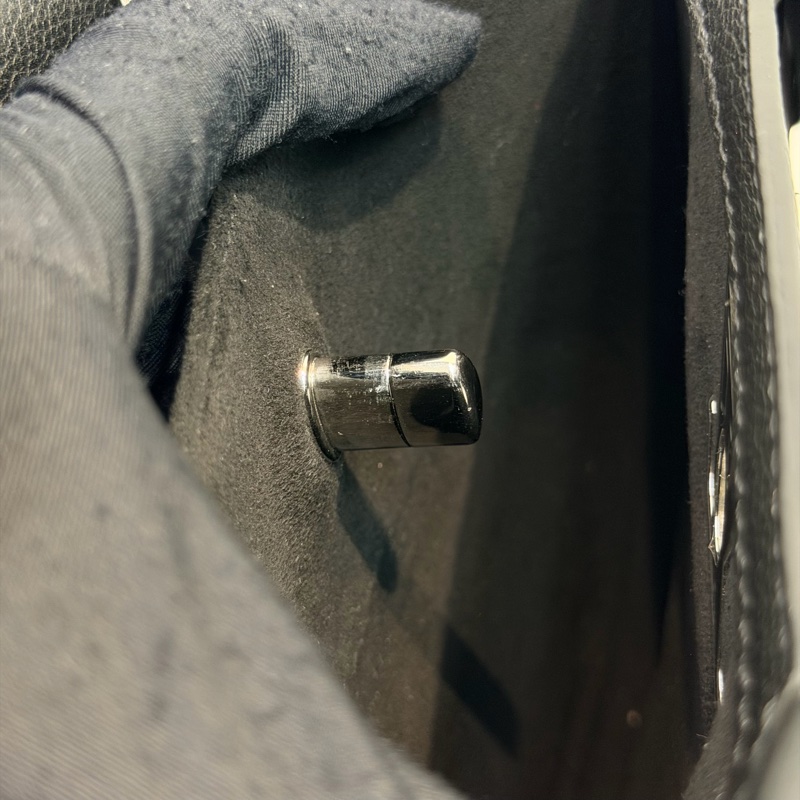 LV Lockme Day 2Way 黑色銀扣 XC419-30