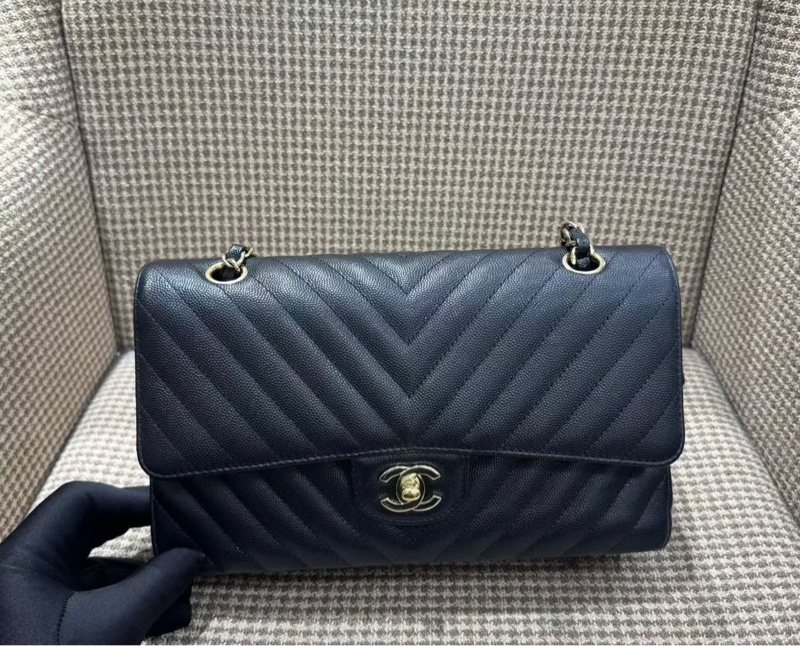 香奈兒CF25 V 黑金魚子牆-0