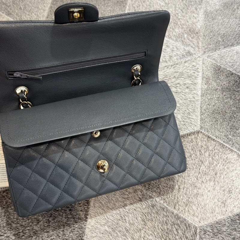 CHANEL COCO25灰色淡金扣/晶片-6