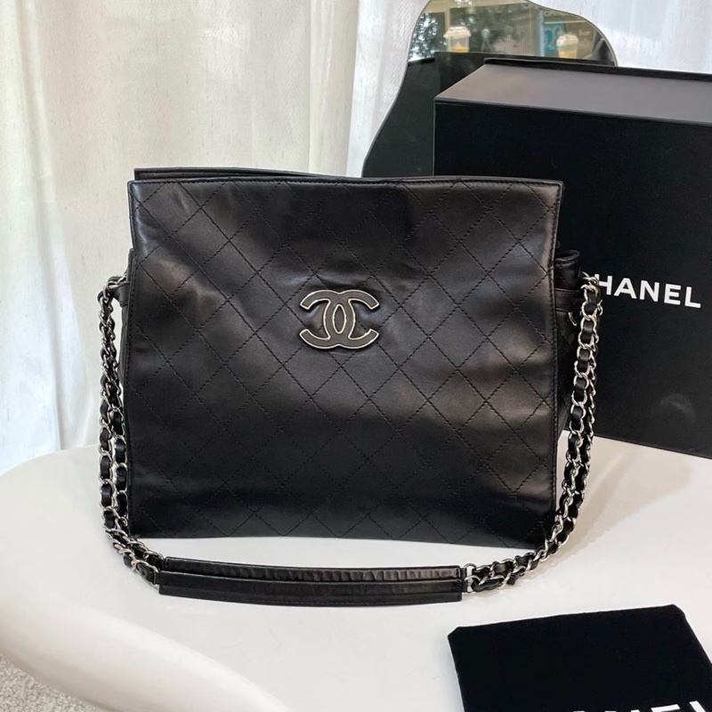 Chanel黑銀牛琺瑯扣手提/斜跨托特包［有保卡］-5