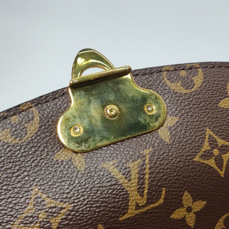 Louis Vuitton (LV) Saint Placide牛皮老花拼皮LV標誌鎖扣單肩包晶片款-11