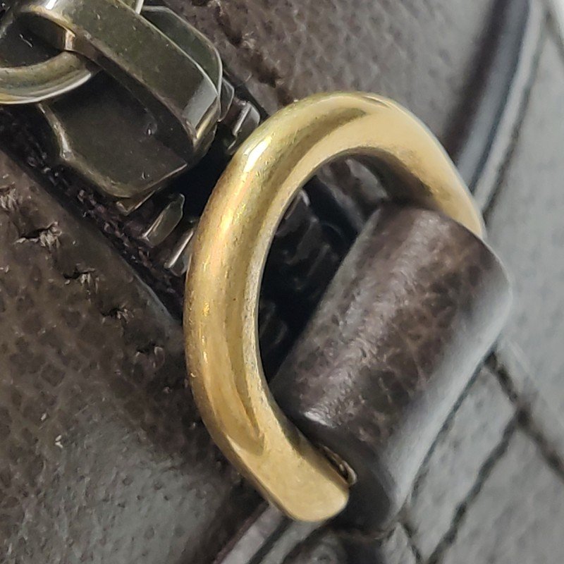 Gucci Neo Vintage牛皮GG老花虎頭Logo皮標斜背包單肩包-10