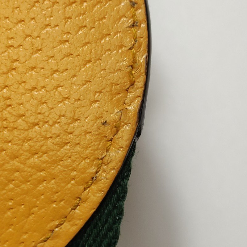 Gucci Neo Vintage牛皮GG老花虎頭Logo皮標斜背包單肩包-16