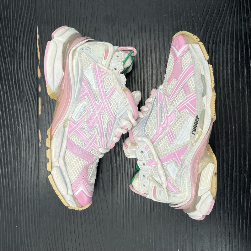 Balenciaga巴黎世家 runner 粉白 40碼-7