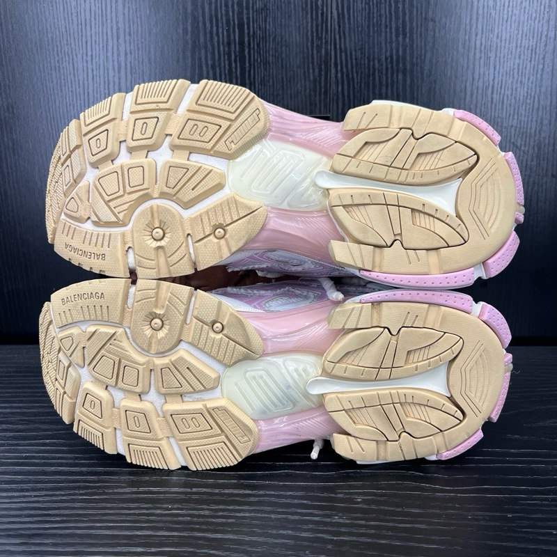 Balenciaga巴黎世家 runner 粉白 40碼-9