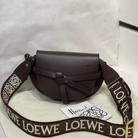 🌷帶票帶吊牌！Loewe 羅意威 Mini Gate Dual 迷你寬肩帶 巧克力棕色