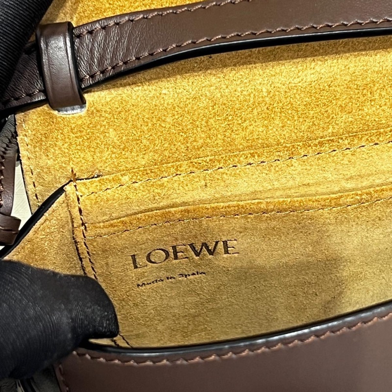 🌷帶票帶吊牌！Loewe 羅意威 Mini Gate Dual 迷你寬肩帶 巧克力棕色-18