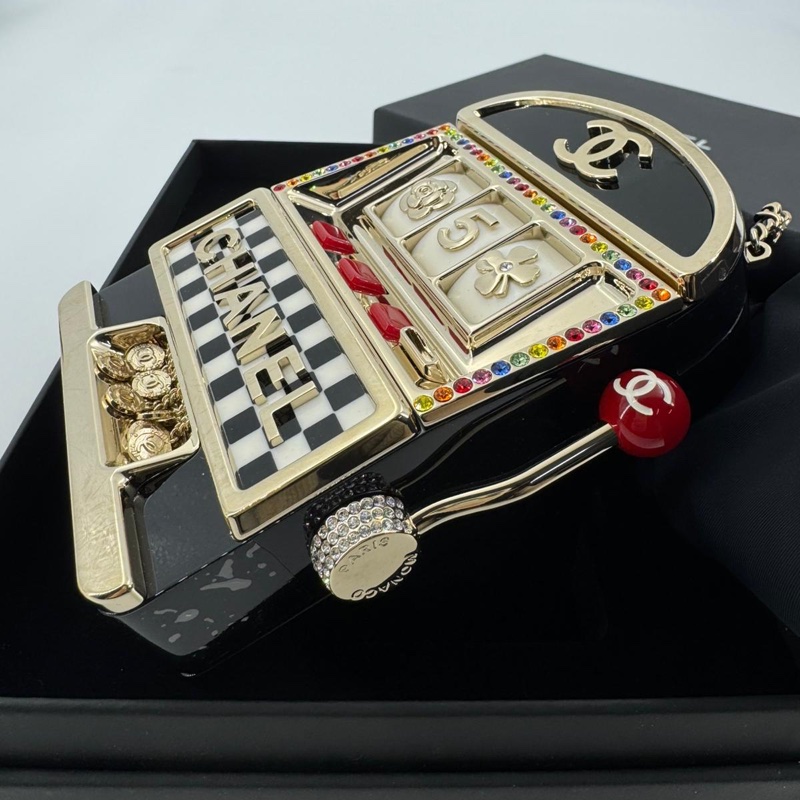 Chanel 2023 Plexiglass Resin and Rhinestone Multicoloured Slot Machine Minaudière Bag-3