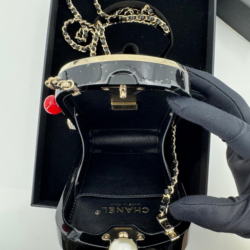 Chanel 2023 Plexiglass Resin and Rhinestone Multicoloured Slot Machine Minaudière Bag-10