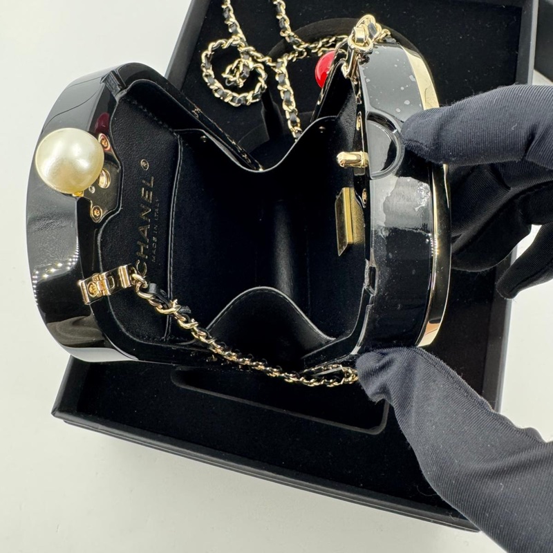 Chanel 2023 Plexiglass Resin and Rhinestone Multicoloured Slot Machine Minaudière Bag-11