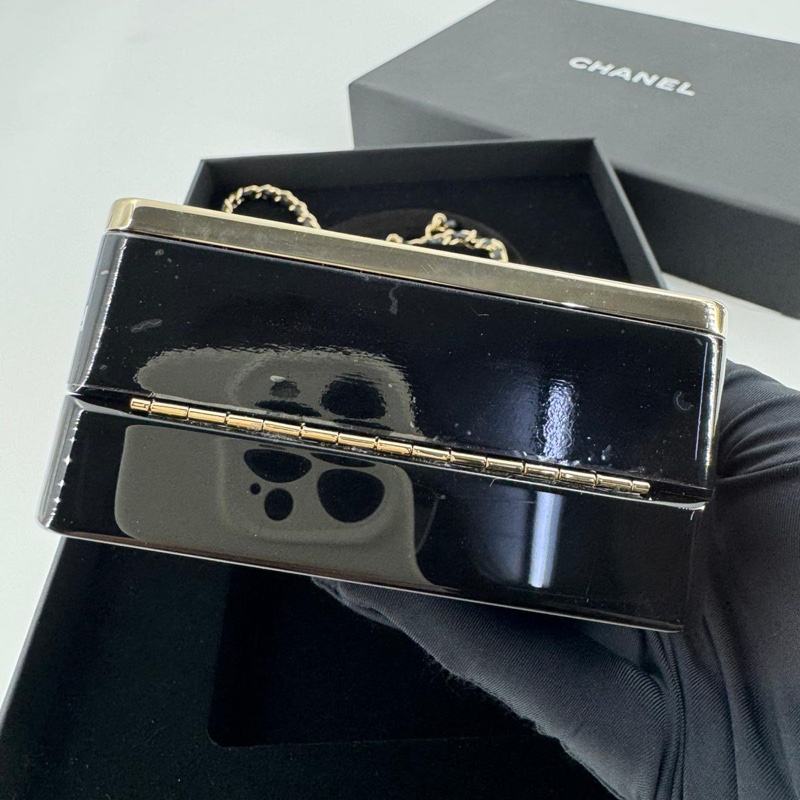 Chanel 2023 Plexiglass Resin and Rhinestone Multicoloured Slot Machine Minaudière Bag-12