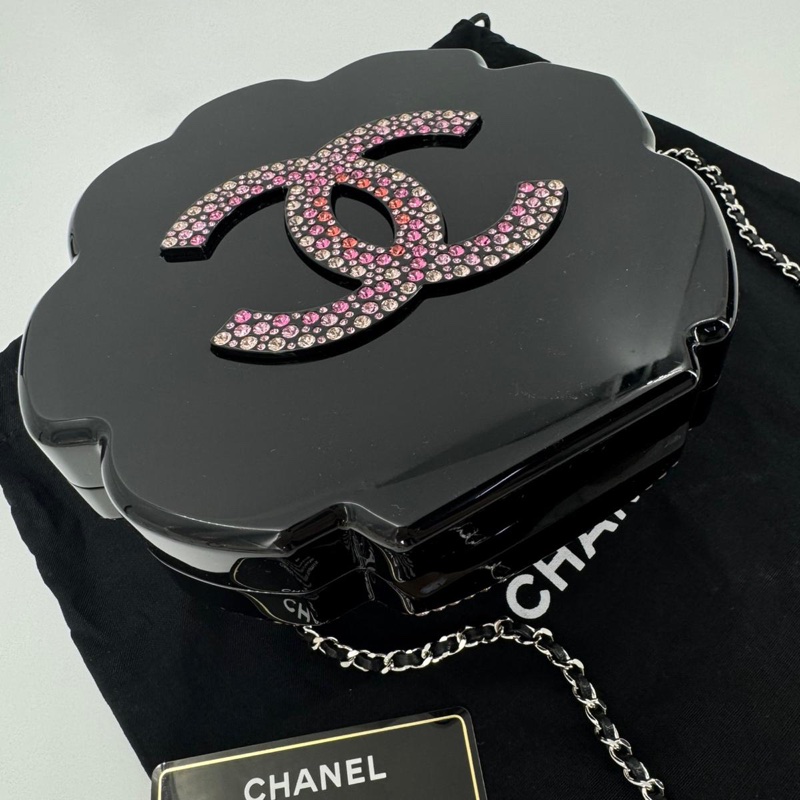 Chanel 2018 Rhinestone Plexiglass Strass Pink and Multicoloured Camellia Minaudiere Clutch Bag-4