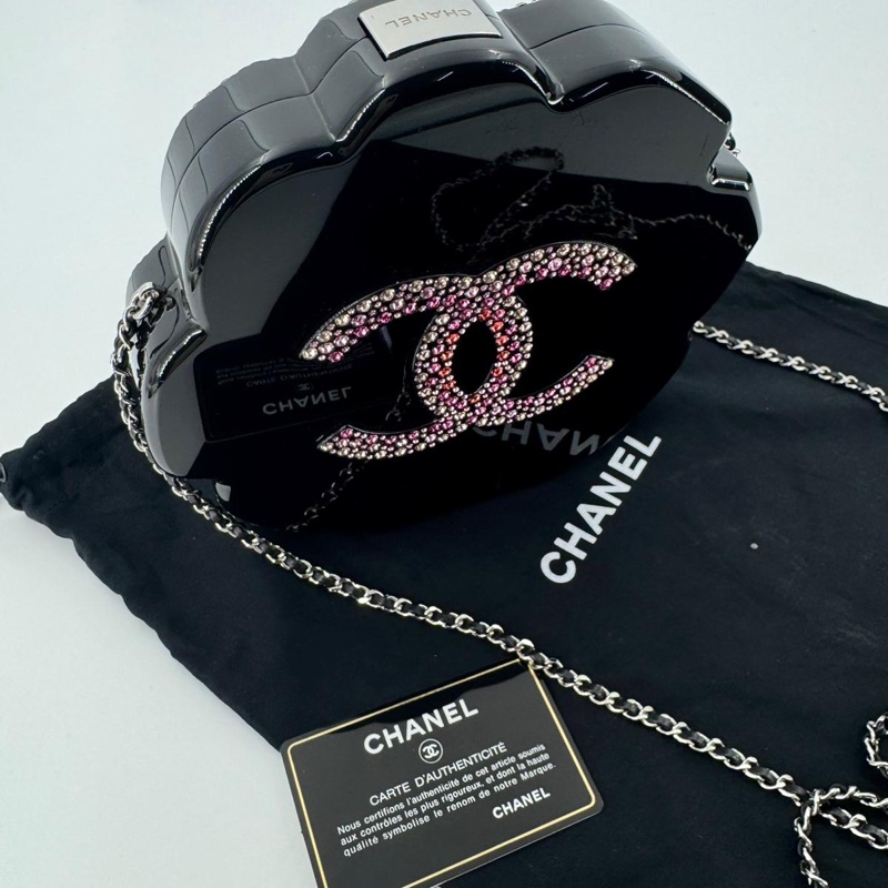 Chanel 2018 Rhinestone Plexiglass Strass Pink and Multicoloured Camellia Minaudiere Clutch Bag-7