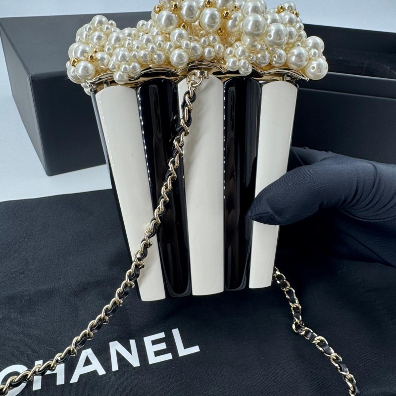 Chanel 2024 Imitation Pearl and Gold-tone Popcorn Minaudière Bag-6