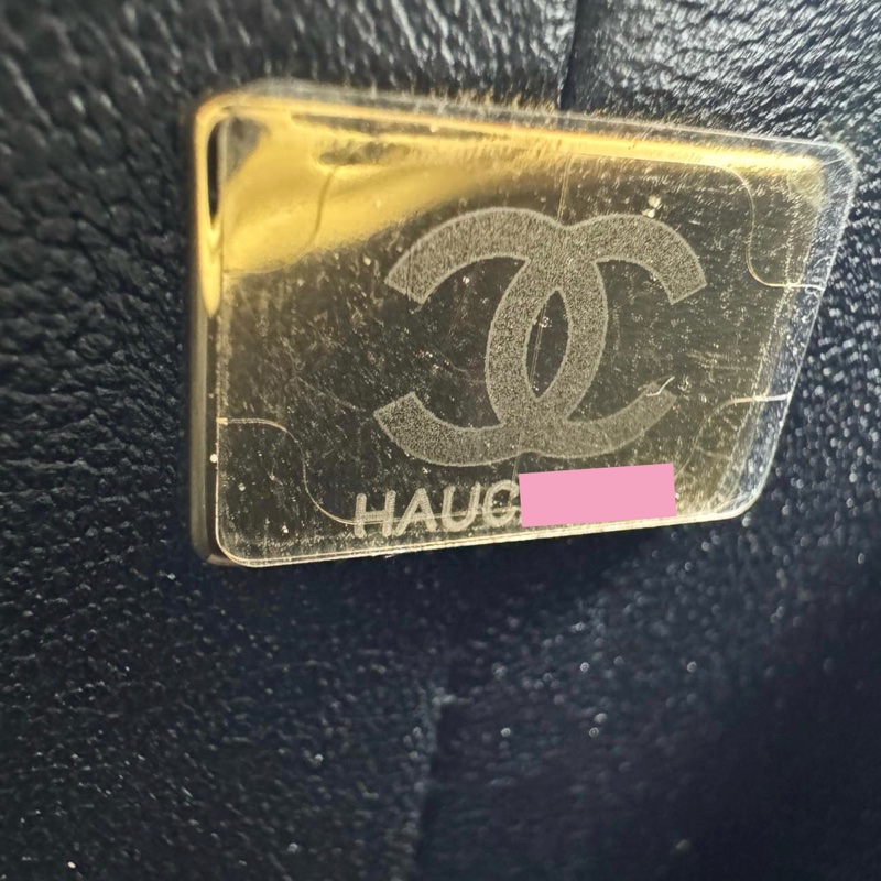 Chanel 2024 Imitation Pearl and Gold-tone Popcorn Minaudière Bag-14