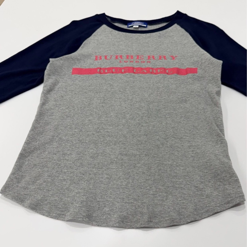 BURBERRY 藍標 深藍X灰字母撞色上衣-7