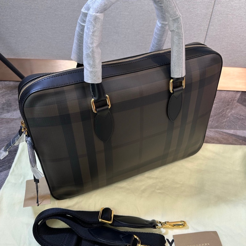 Burberry 博柏利 London 經典格紋公文包 手提單肩斜挎包 PVC拼皮革 百搭實用-3