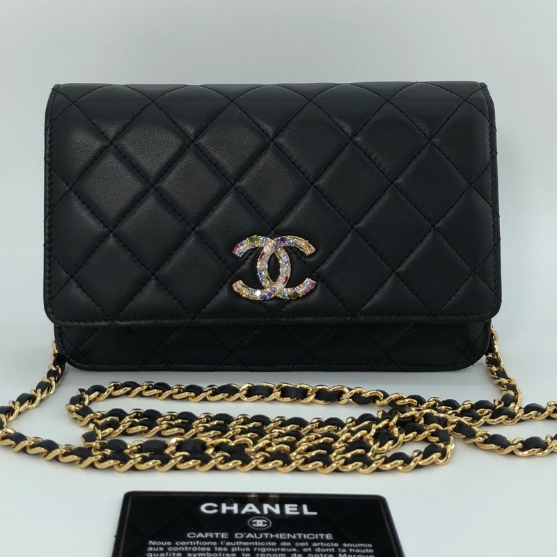 Chanel香奈兒 限量款 彩鑽 大雙C logo 發財包 woc 鏈條斜挎包。鐳射標31開-0