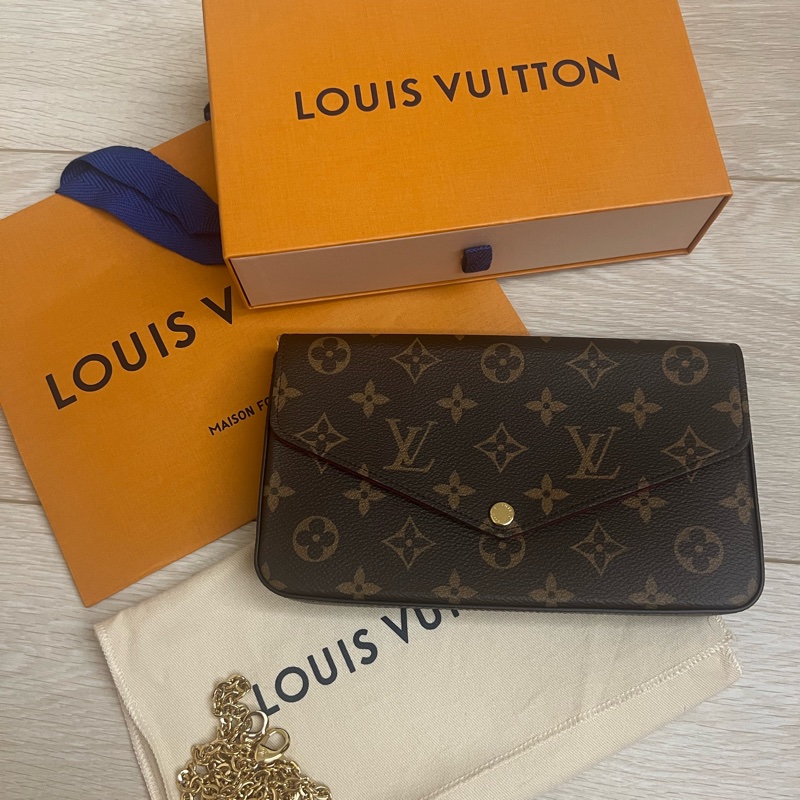 Louis Vuitton Félicie Pochette 鏈條信封包/WOC M81896-5