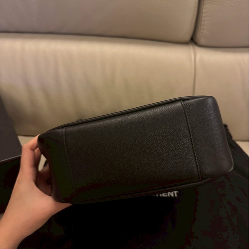 YSL hobo Small 小號 Le 5 à 7 小型柔軟粒面小牛皮肩背包 SAINT LAURENT-1
