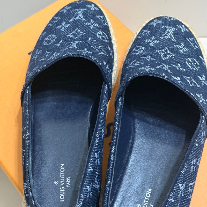 914intheair精品代購『只穿一次閒置』Lv Louis Vuitton 路易威登 單寧牛仔深藍漁夫鞋 草編鞋 38-10